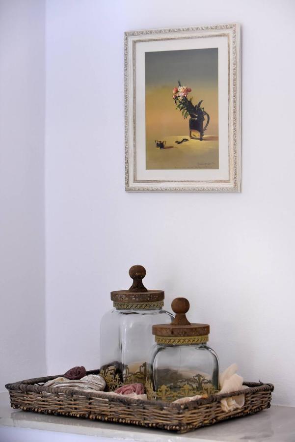 Oisyra Boutique Suites Ermoupoli Esterno foto